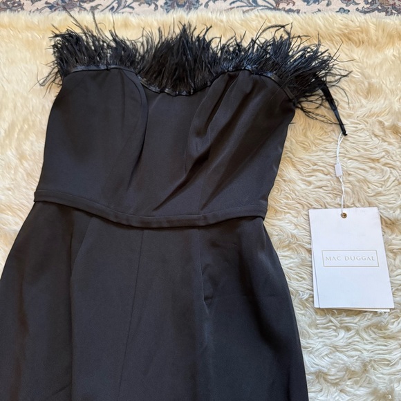 NWT Mac Duggal 68146 Evening Jumpsuit with Black Feather Bodice - Size 0 - Picture 4 of 6